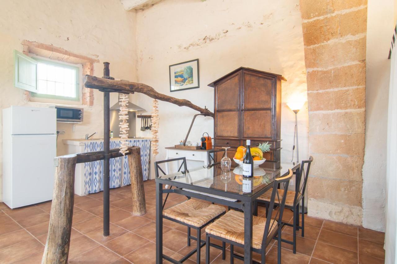 Finca Agroturismo Es Pujol Santanyi Exterior photo